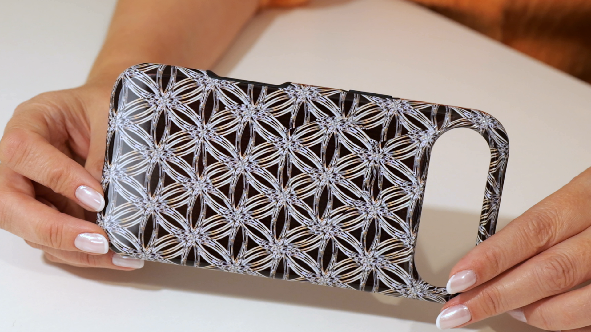 Flower of life 3d stereogram phone case 3