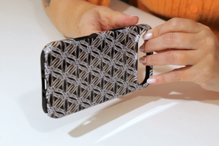 Flower of life 3d stereogram phone case 6