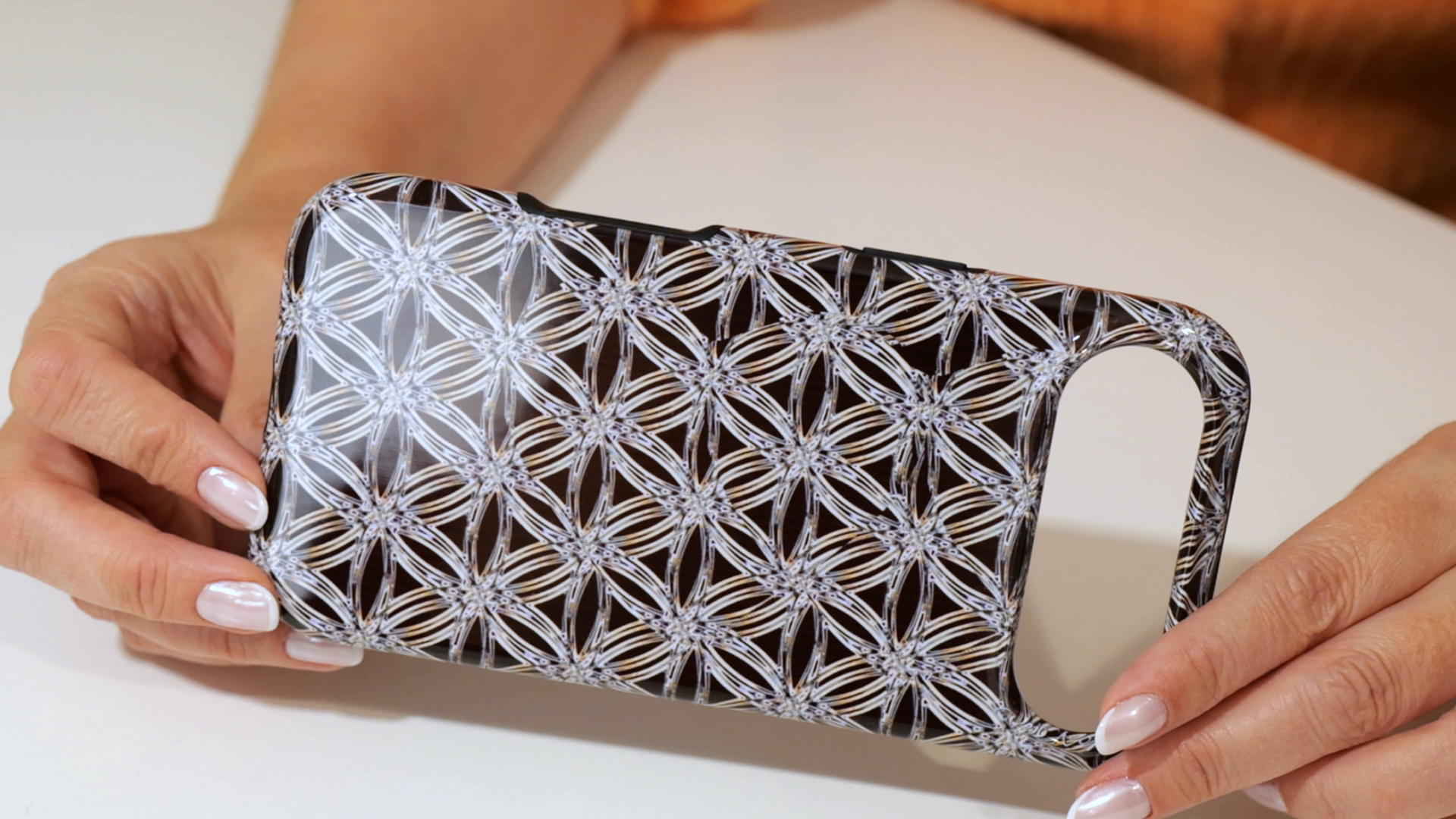 Flower of life 3d stereogram phone case 8