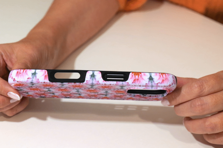 Pink dahlias 3d stereogram phone case