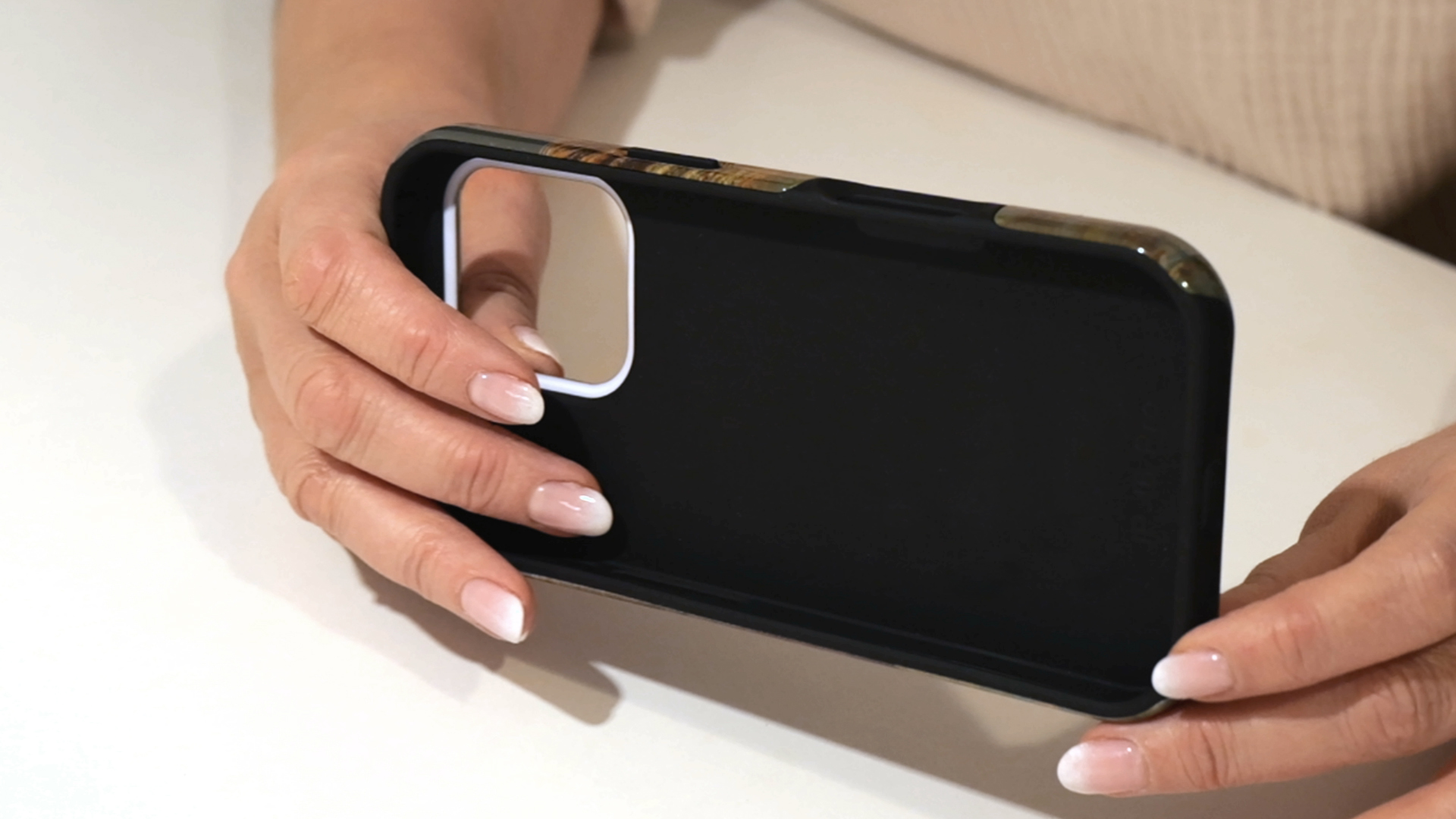 Ciurlionis biciulyste phone case 3